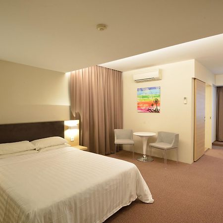 Kihei Beach Resort Сингапур Екстериор снимка